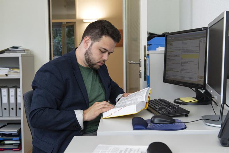 Translation Requirements Compared: Australia, Canada and the UK